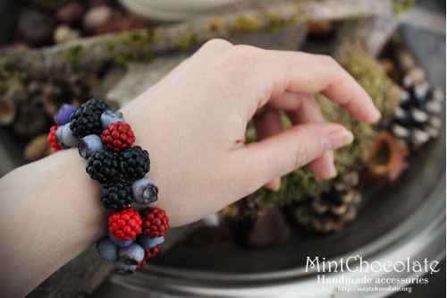 Berry mix bracelet