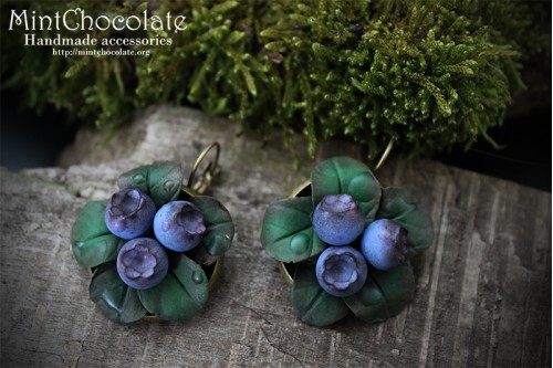 Forest blueberry earrings