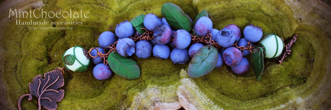 Wild blueberry bracelet